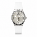 Swatch Chrono Blanc Éclat – La Pureté au Style Moderne