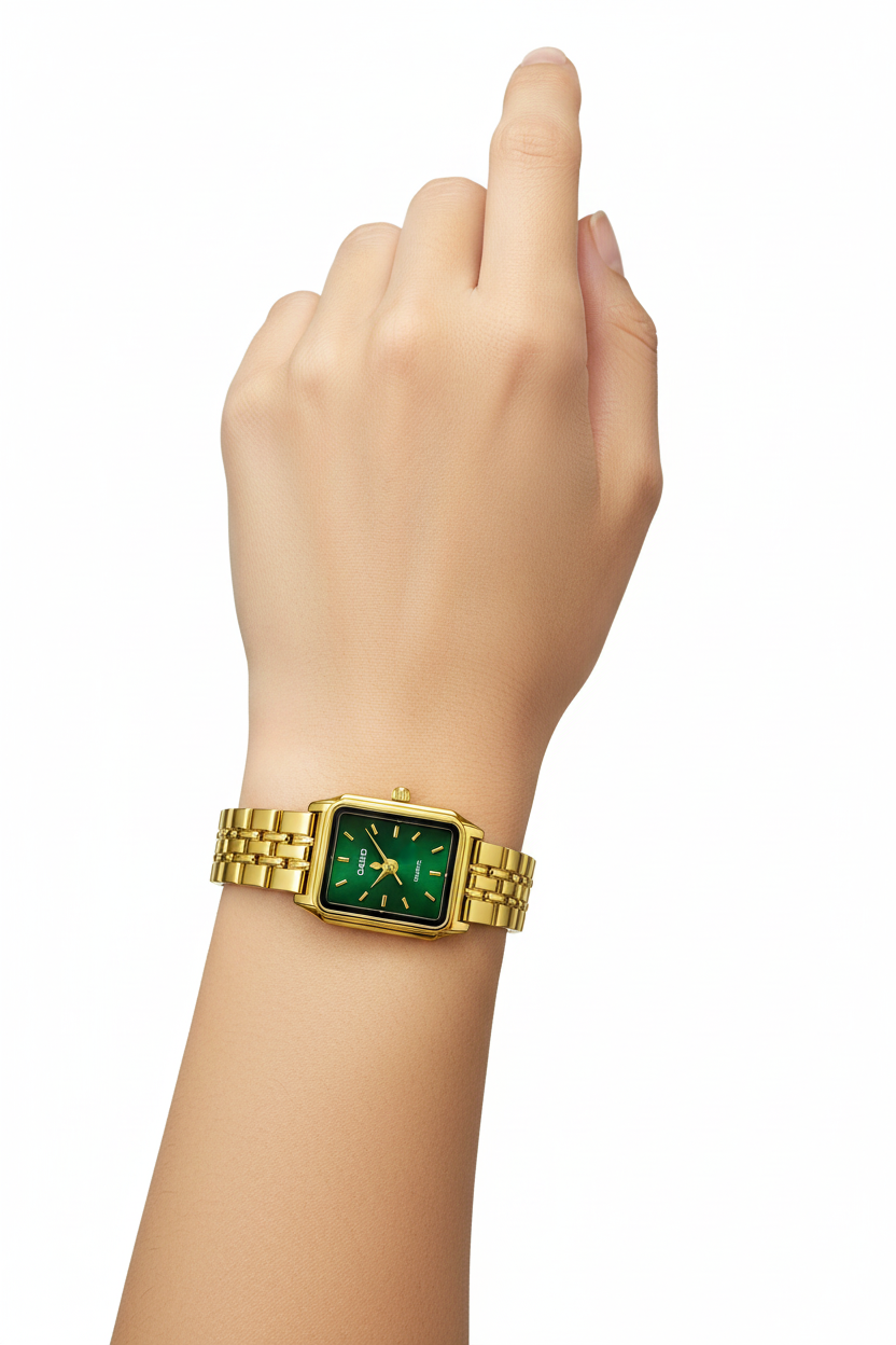 Montre Casio Femme Dorée Cadran Vert Émeraude - Luxe Vintage Bracelet Acier Doré