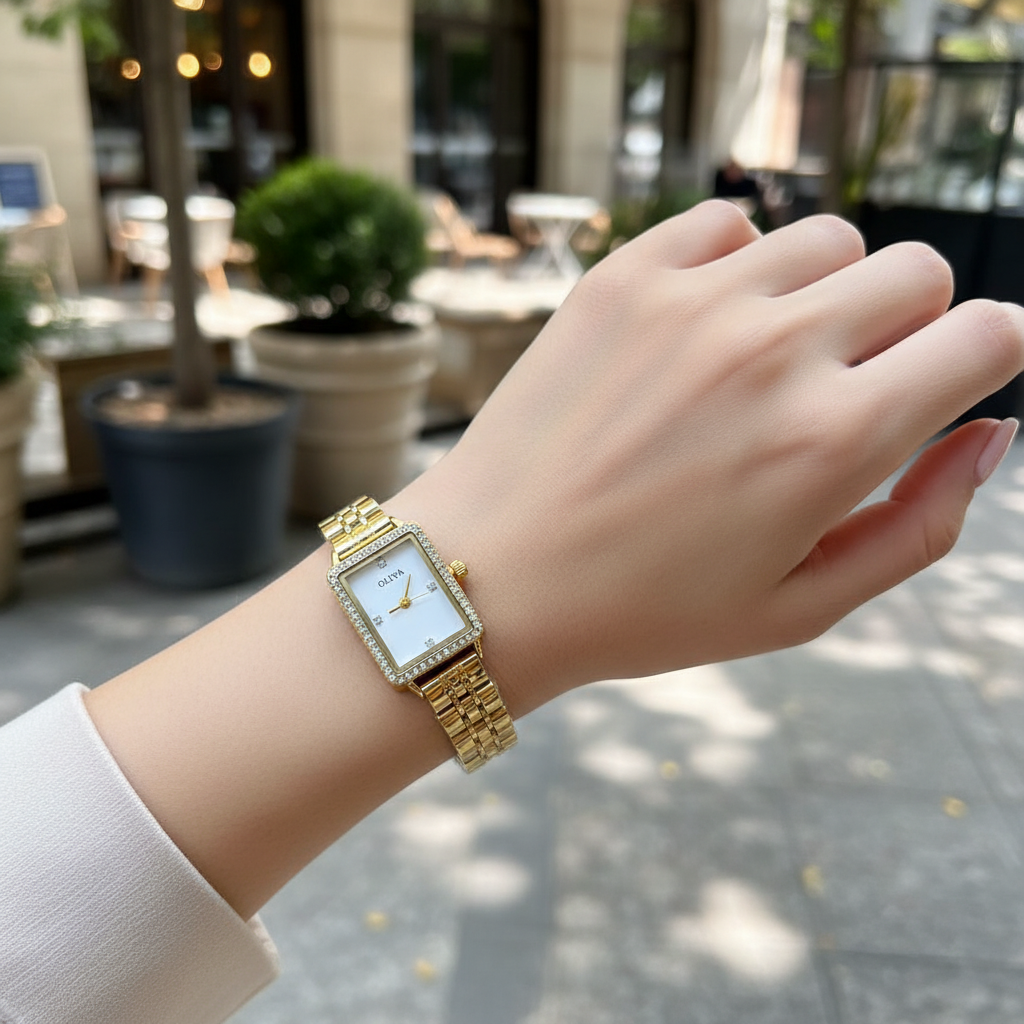 Montre OLIYA 609 Dorée Rectangulaire – Cadran Blanc Élégant et Éclat Raffiné